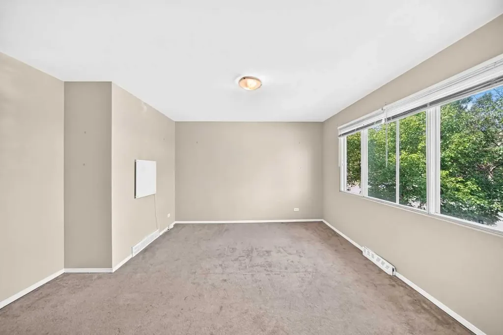 1735 38 Avenue SW Calgary AB T2T 2K3