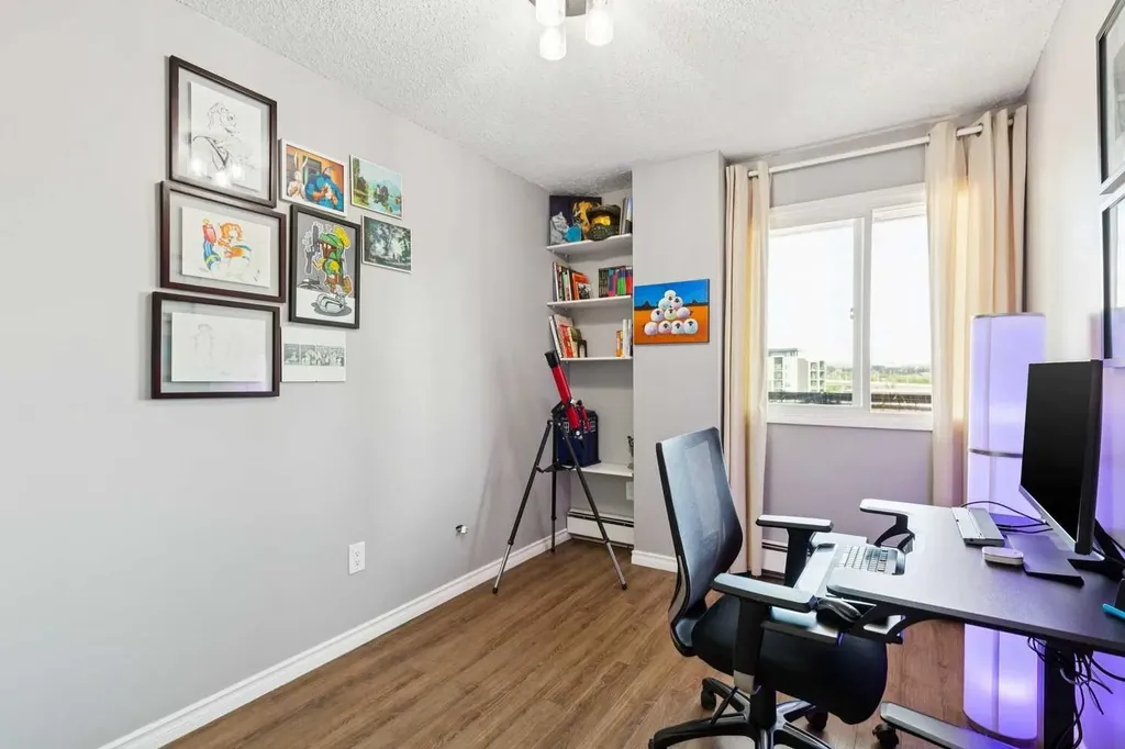 1320 12 Avenue SW Calgary AB T3C 3R6