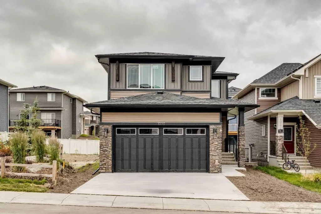1030 Bayview Crescent SW Airdrie AB T4B5N8