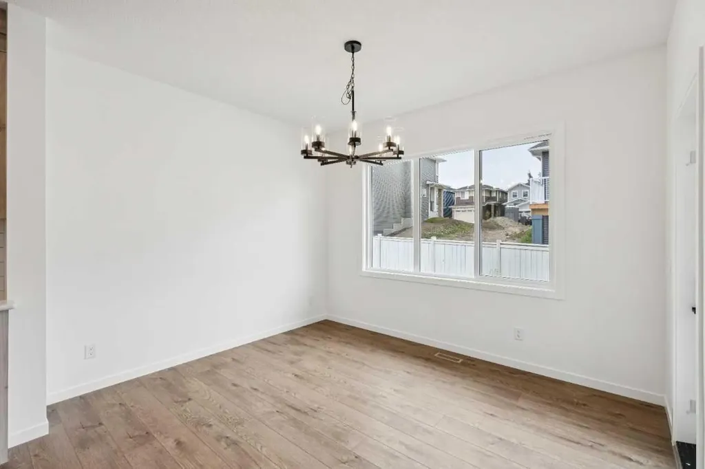 1030 Bayview Crescent SW Airdrie AB T4B5N8