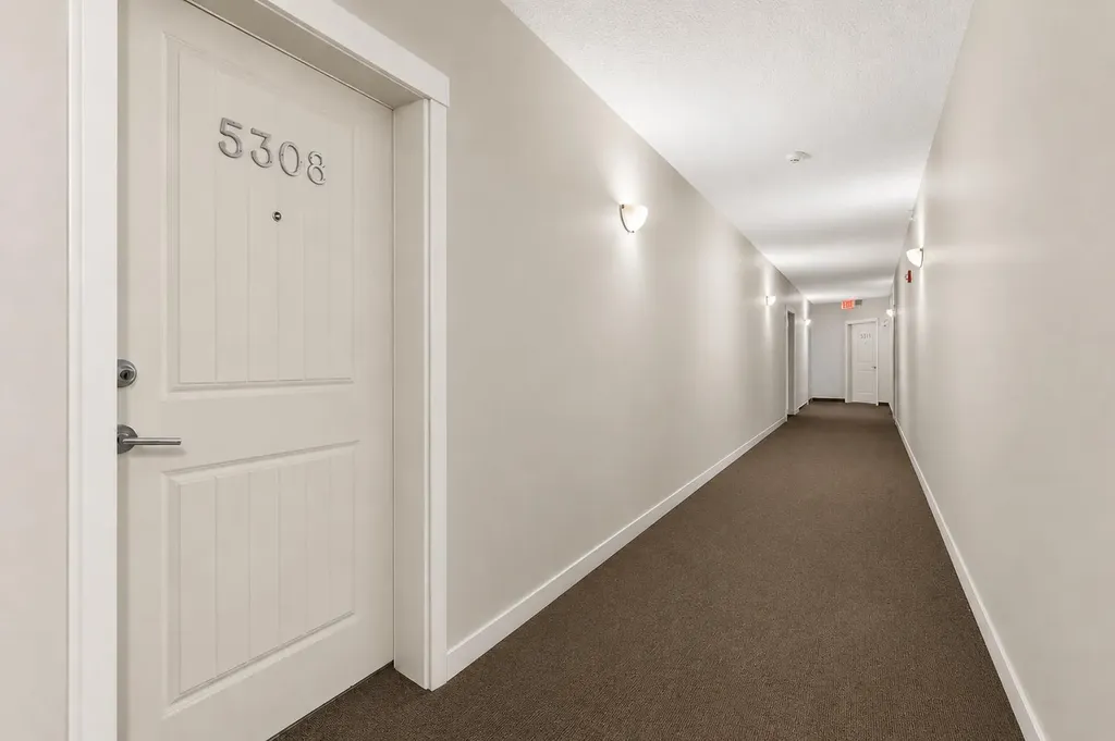 522 Cranford Drive SE Calgary AB t3m2l7