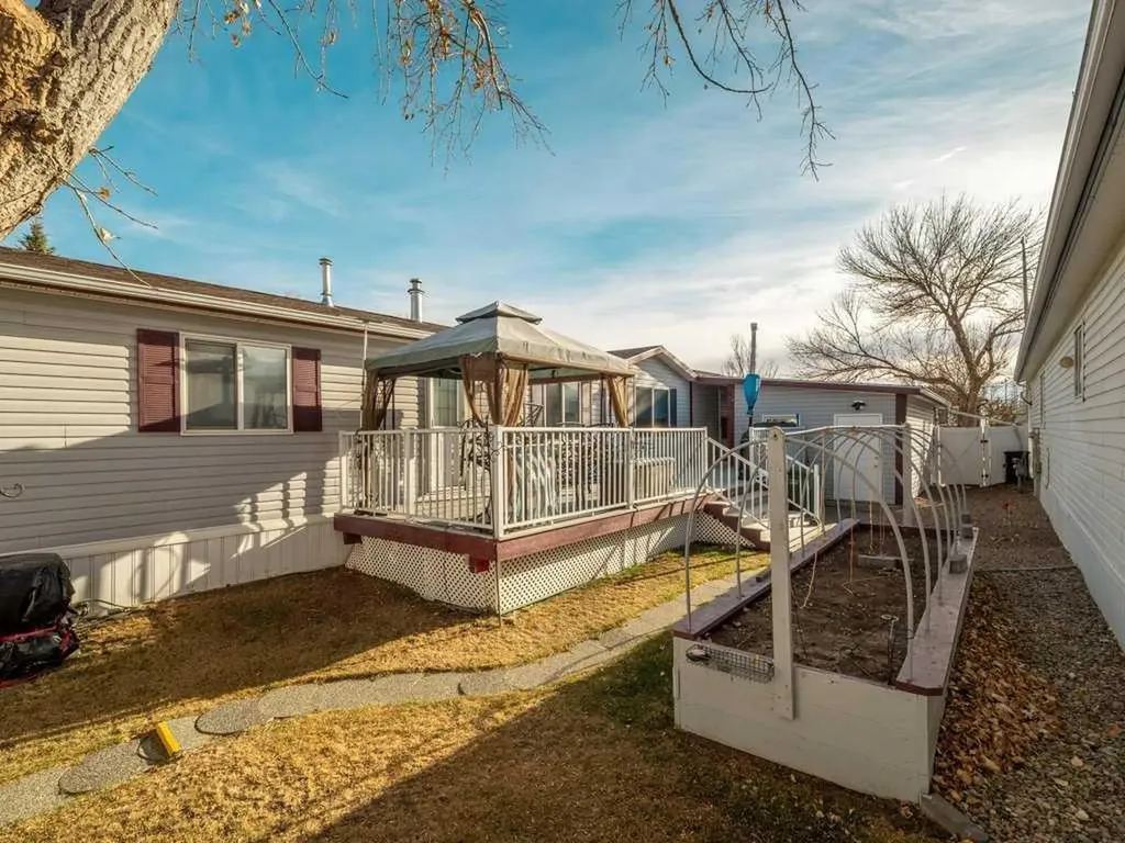 206 Station Boulevard Coaldale AB T1M 1P5