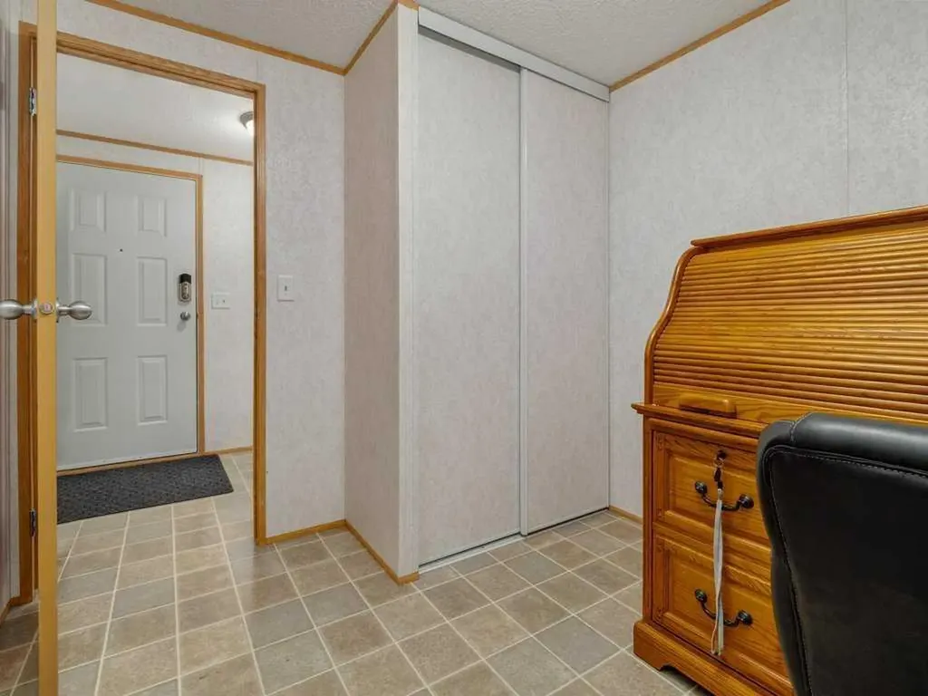 206 Station Boulevard Coaldale AB T1M 1P5