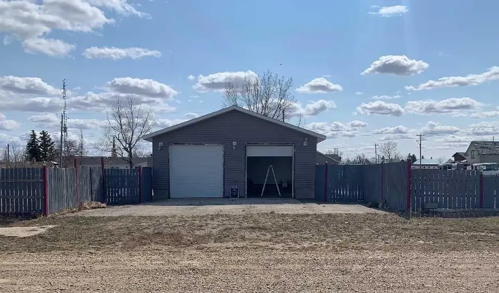 404 6 Avenue N Champion AB T0L 0R0
