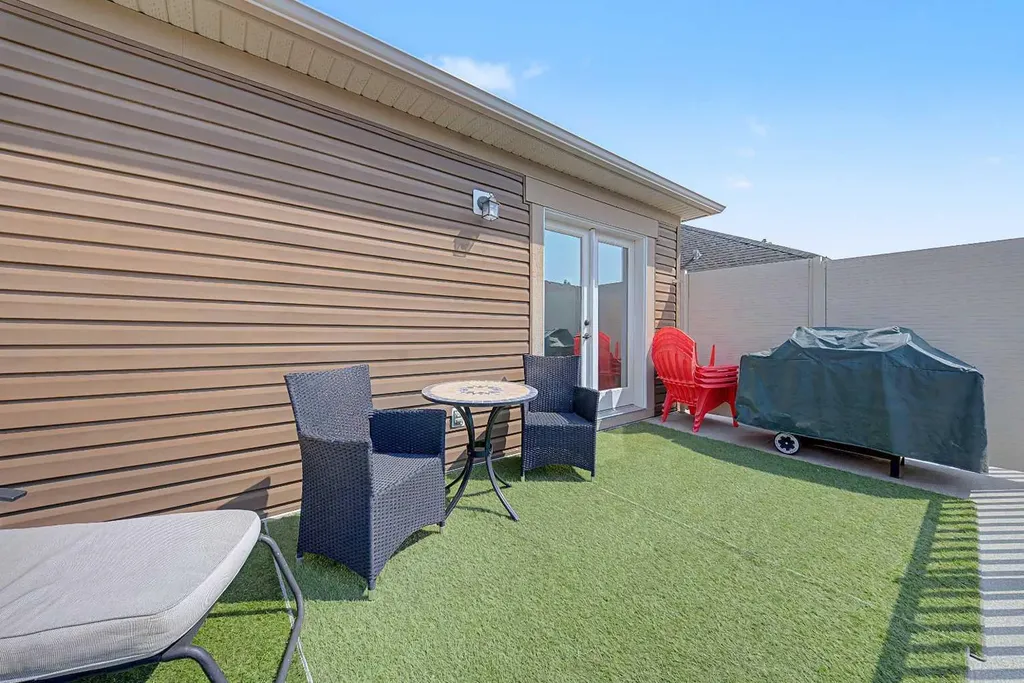 1575 Windstone Road SW Airdrie AB T4B 3X6
