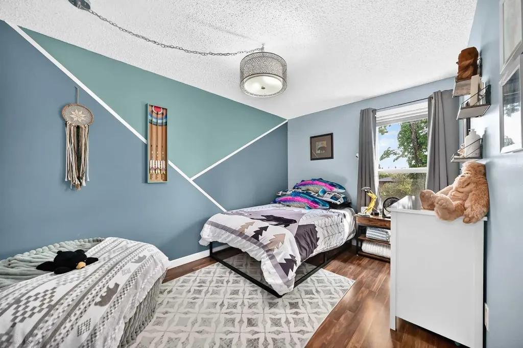 31 Taylor Way SE Airdrie AB T4A 1S4