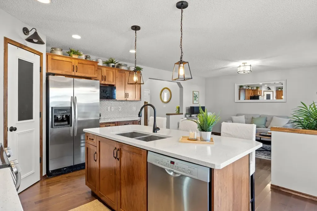 624 Cranston Drive SE Calgary AB T3M 0B6