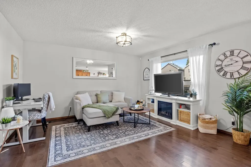 624 Cranston Drive SE Calgary AB T3M 0B6