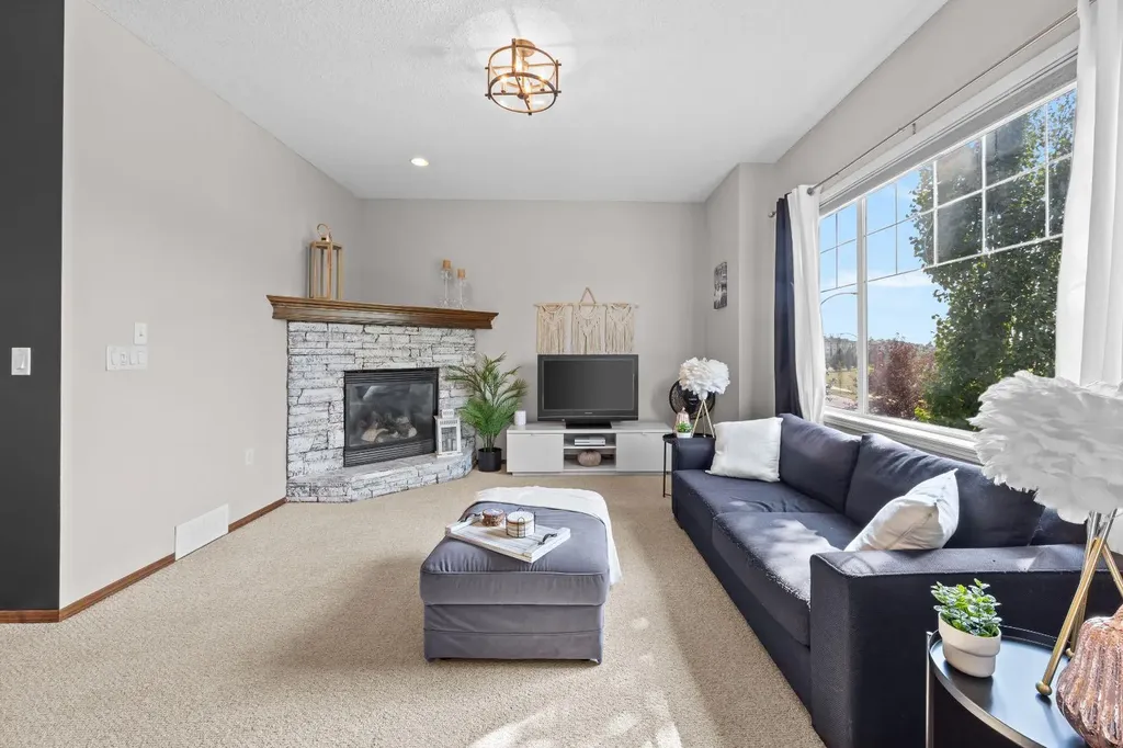 624 Cranston Drive SE Calgary AB T3M 0B6