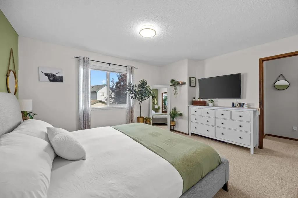 624 Cranston Drive SE Calgary AB T3M 0B6