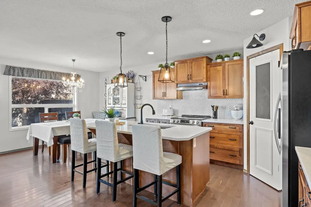624 Cranston Drive SE Calgary AB T3M 0B6