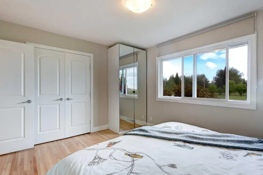 242133 96 Street E Rural Foothills County AB T1S 3Y6