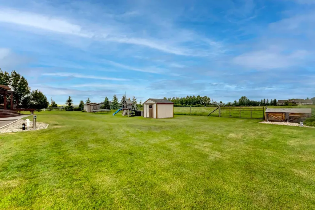 242133 96 Street E Rural Foothills County AB T1S 3Y6