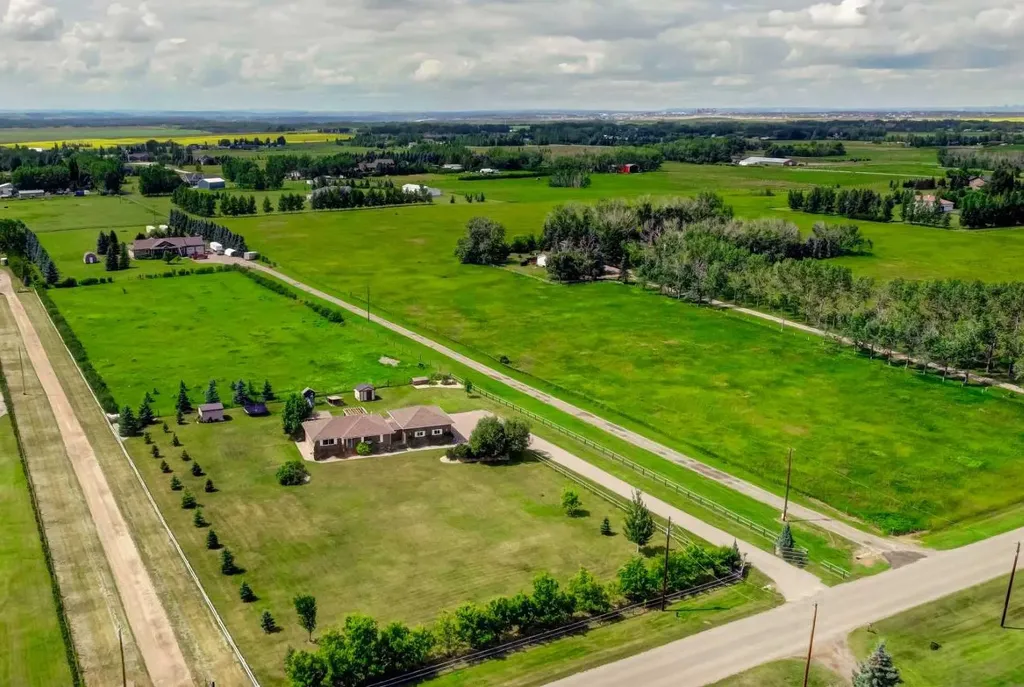 242133 96 Street E Rural Foothills County AB T1S 3Y6