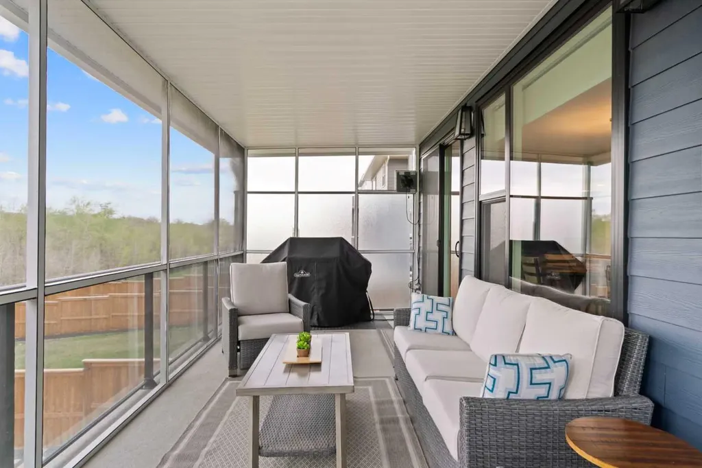 500 Cranbrook Gardens SE Calgary AB T3M 3N5