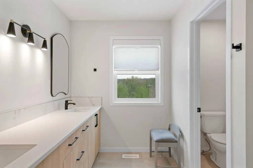 500 Cranbrook Gardens SE Calgary AB T3M 3N5
