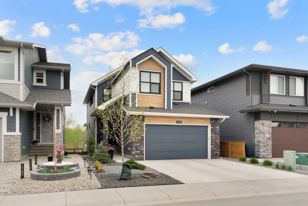 500 Cranbrook Gardens SE Calgary AB T3M 3N5