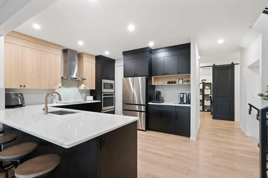 500 Cranbrook Gardens SE Calgary AB T3M 3N5