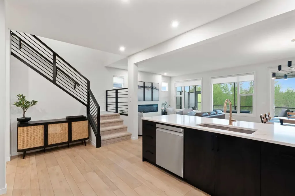 500 Cranbrook Gardens SE Calgary AB T3M 3N5