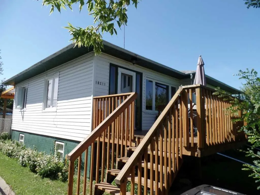 10211 102 Avenue Lac La Biche AB T0A 2C0
