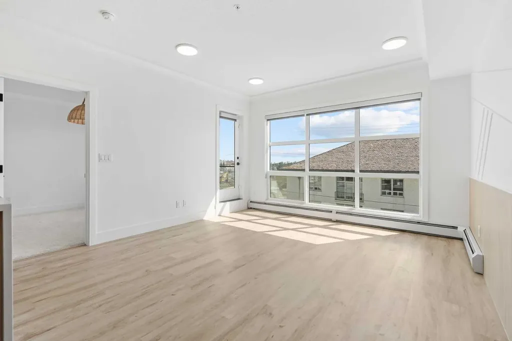 370 Dieppe Drive SW Calgary AB T3E 0E6