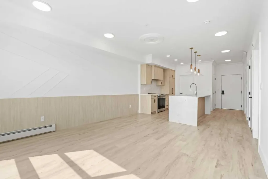 370 Dieppe Drive SW Calgary AB T3E 0E6