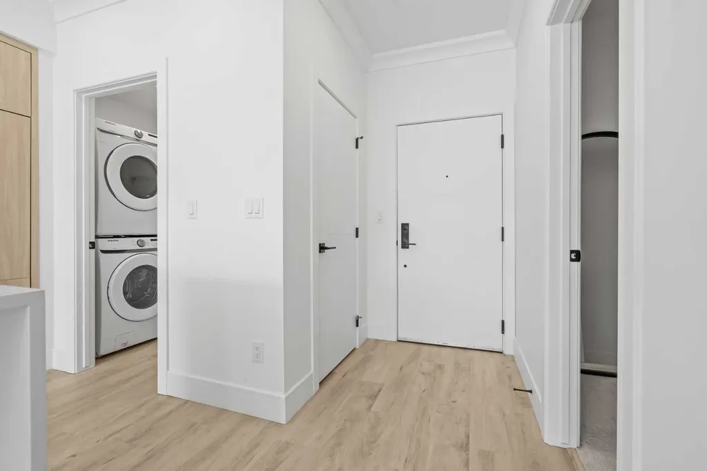 370 Dieppe Drive SW Calgary AB T3E 0E6