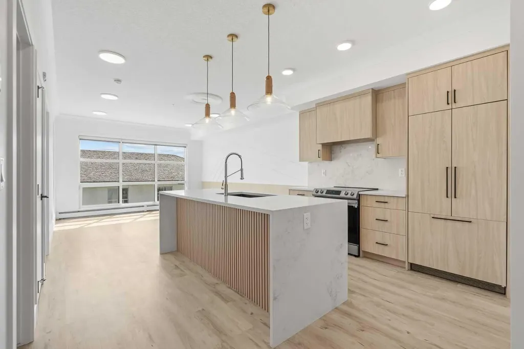 370 Dieppe Drive SW Calgary AB T3E 0E6