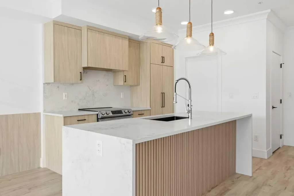 370 Dieppe Drive SW Calgary AB T3E 0E6