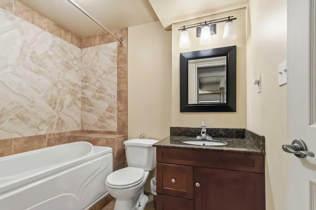 125 Oaks Crescent Fort Mcmurray AB T9K 1M4
