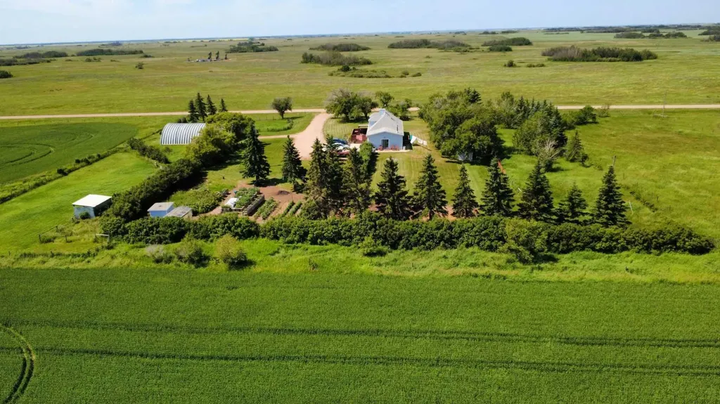 35065 Range Road 85 Rural Special Areas No. 4 AB T0C2S0