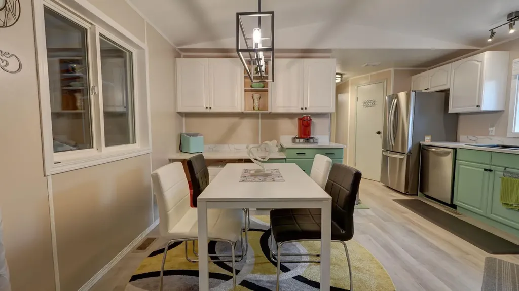 25 Westover Crescent W Claresholm AB T0L 0T0