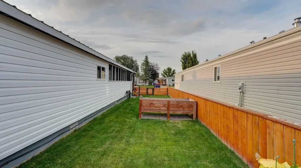 25 Westover Crescent W Claresholm AB T0L 0T0