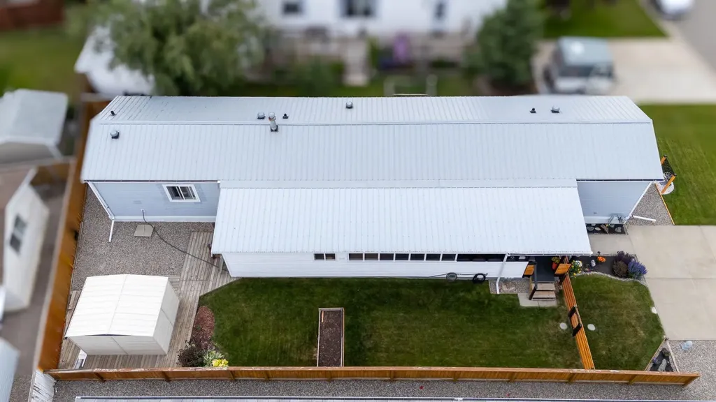 25 Westover Crescent W Claresholm AB T0L 0T0
