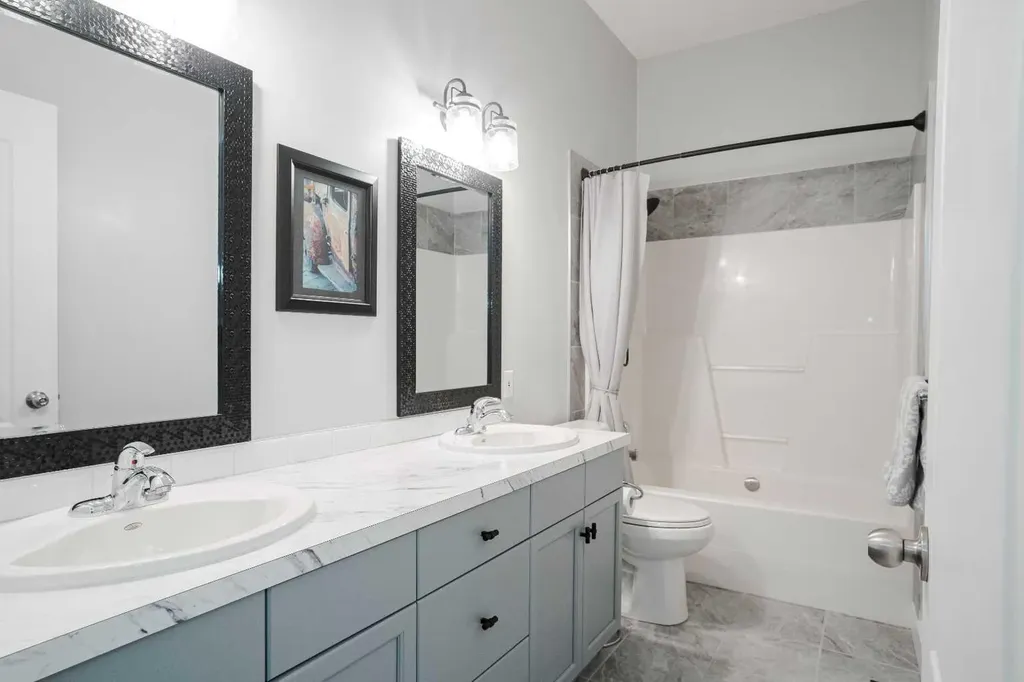 105 Lindstrom Crescent Fort Mcmurray AB T9K 2N7