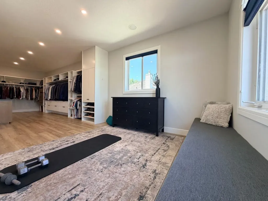 10221 74 Avenue Grande Prairie AB T8W 2K9
