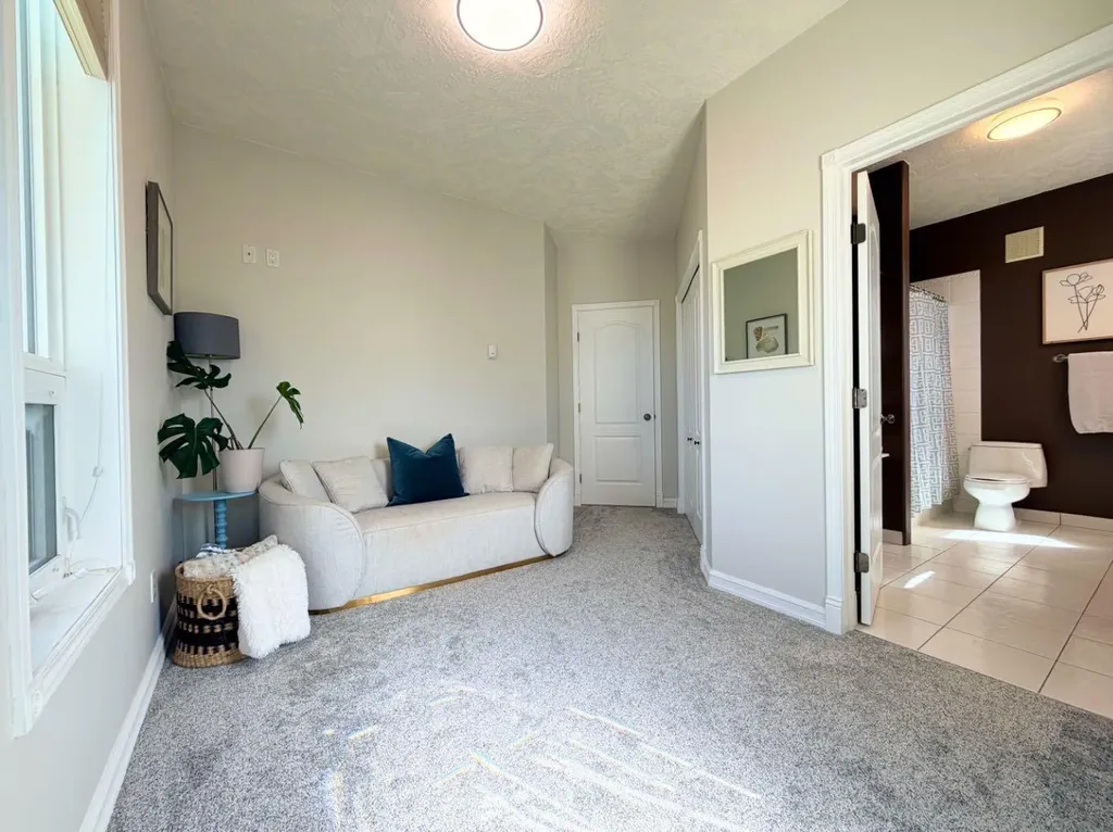 10221 74 Avenue Grande Prairie AB T8W 2K9