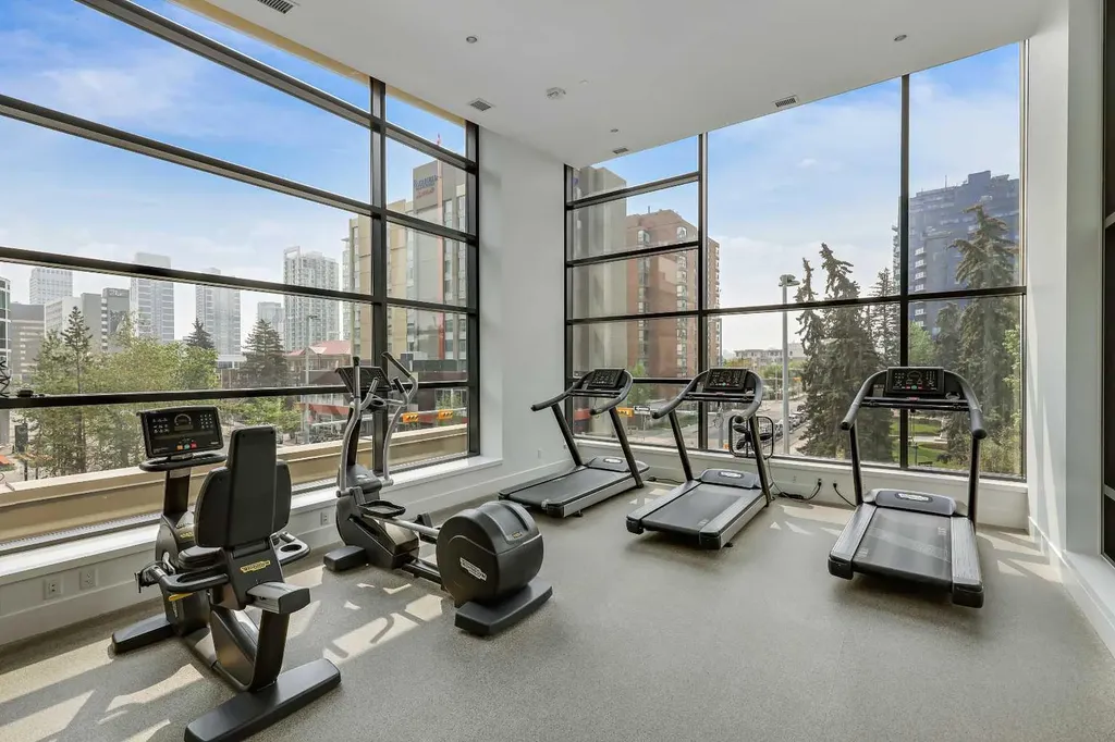 310 12 Avenue SW Calgary AB T2R 1B5