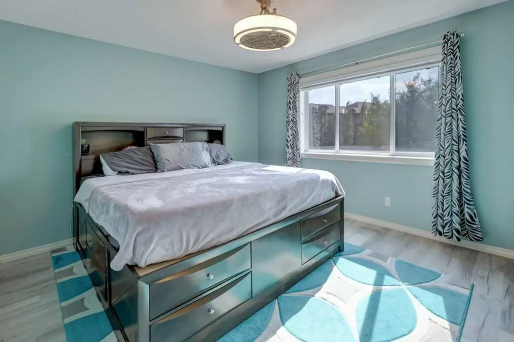 242 Crystal Green Point Okotoks AB T1S2K7