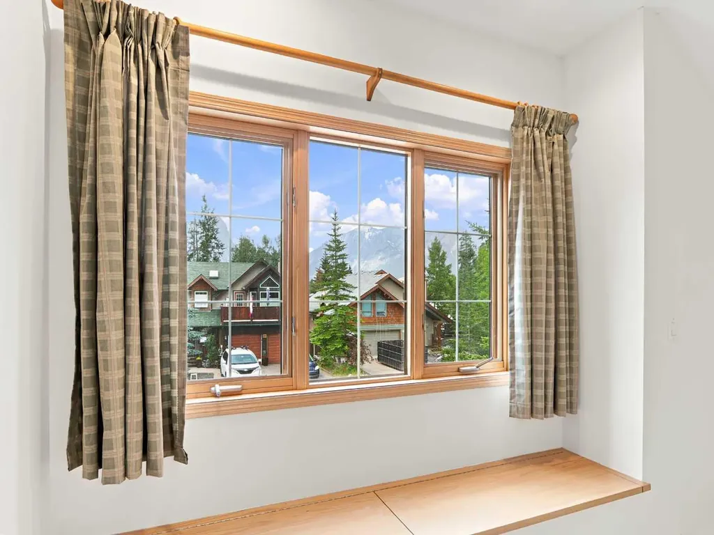 2 Terrace Place Canmore AB T1W2Y3
