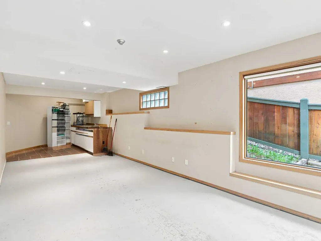2 Terrace Place Canmore AB T1W2Y3