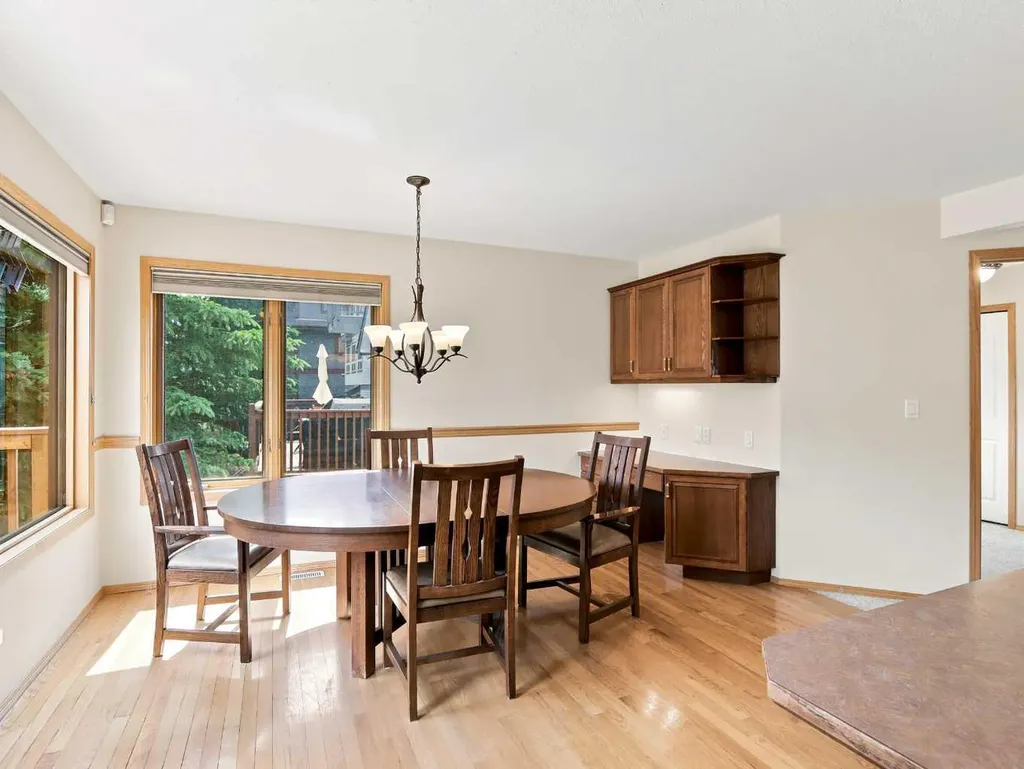 2 Terrace Place Canmore AB T1W2Y3