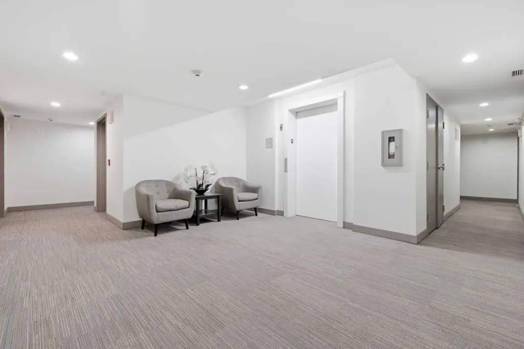 1920 11 Avenue SW Calgary AB T3C0N8