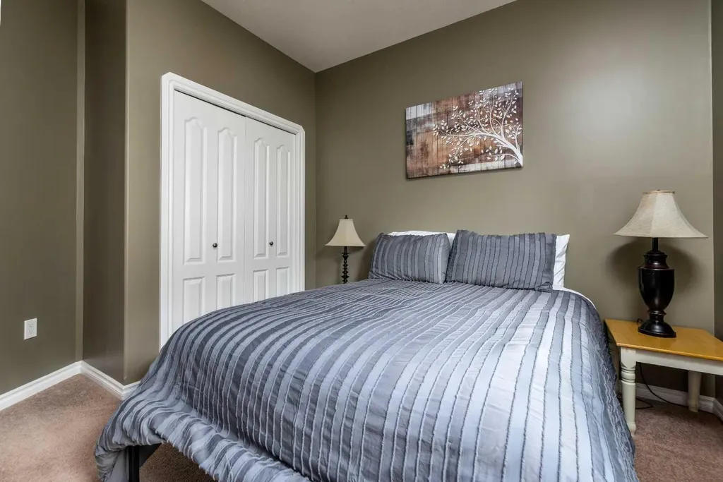 7213 40 Street Lloydminster AB T9V 2K4