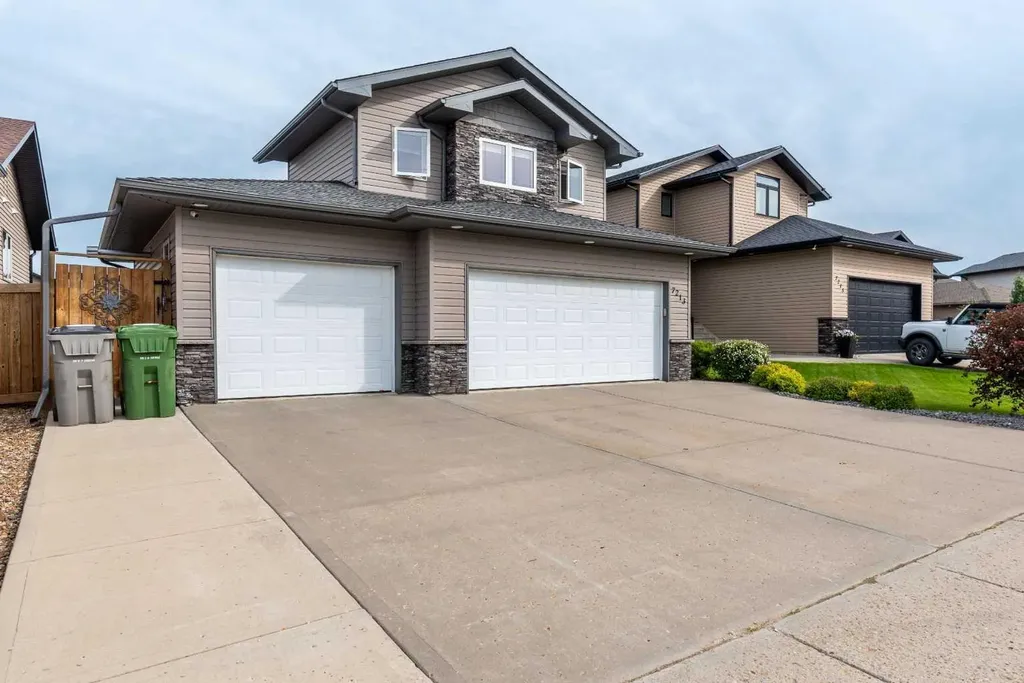 7213 40 Street Lloydminster AB T9V 2K4