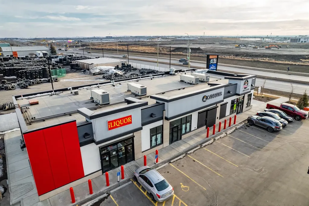 5335 Dufferin Boulevard SE Calgary AB T2C5R9