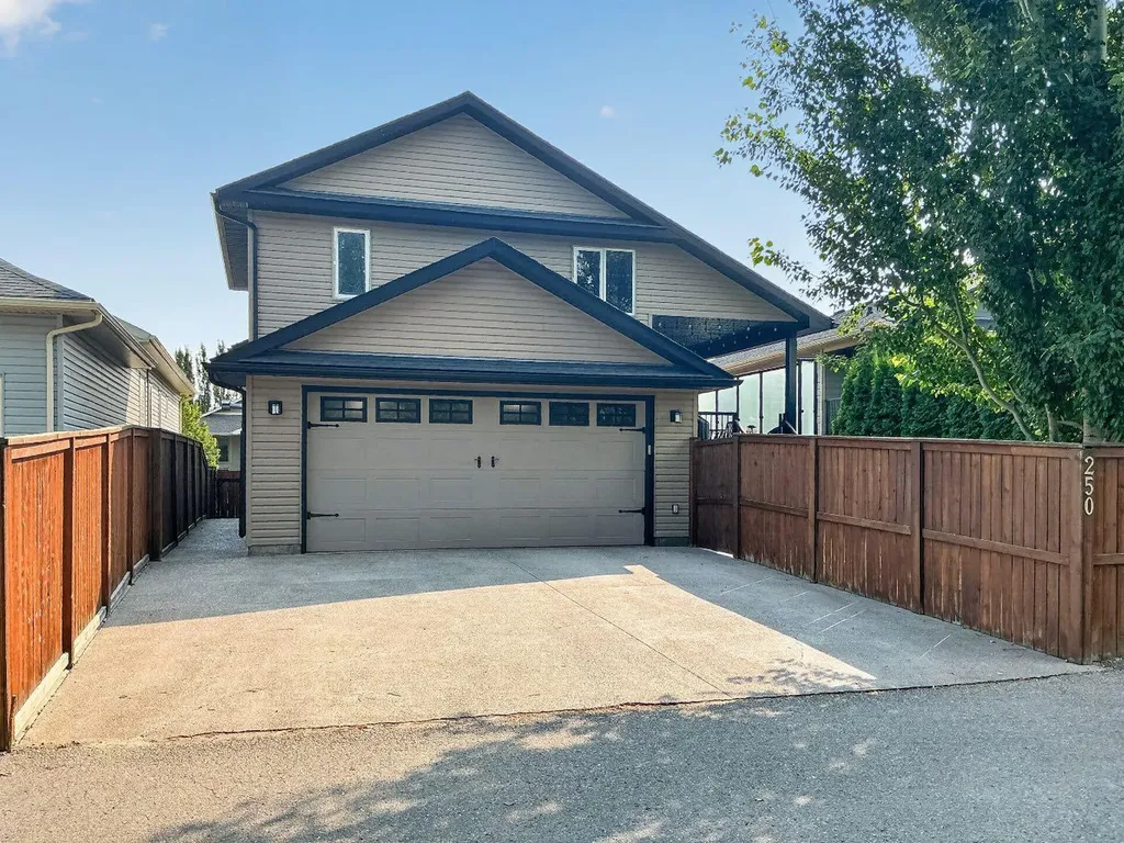 250 Riverstone Boulevard W Lethbridge AB T1K 5P3