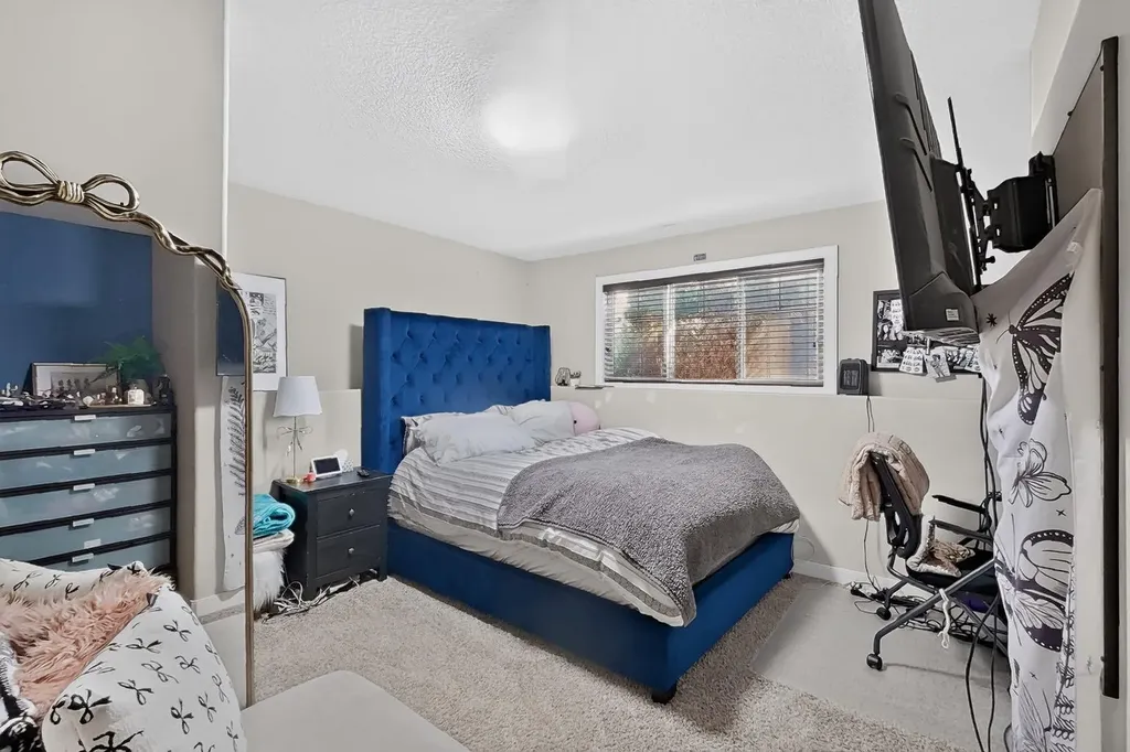 250 Riverstone Boulevard W Lethbridge AB T1K 5P3