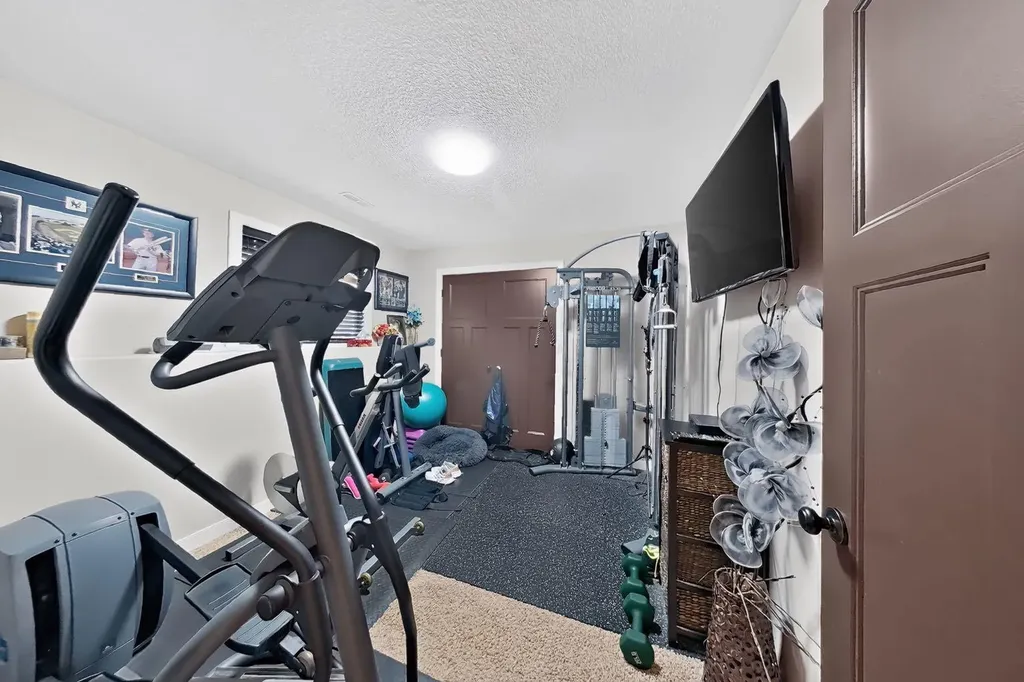 250 Riverstone Boulevard W Lethbridge AB T1K 5P3
