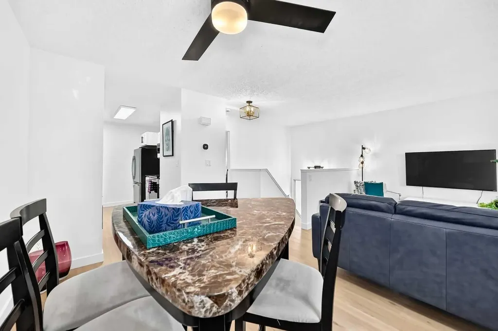 109 Stanley Avenue Okotoks AB T1S 1H8